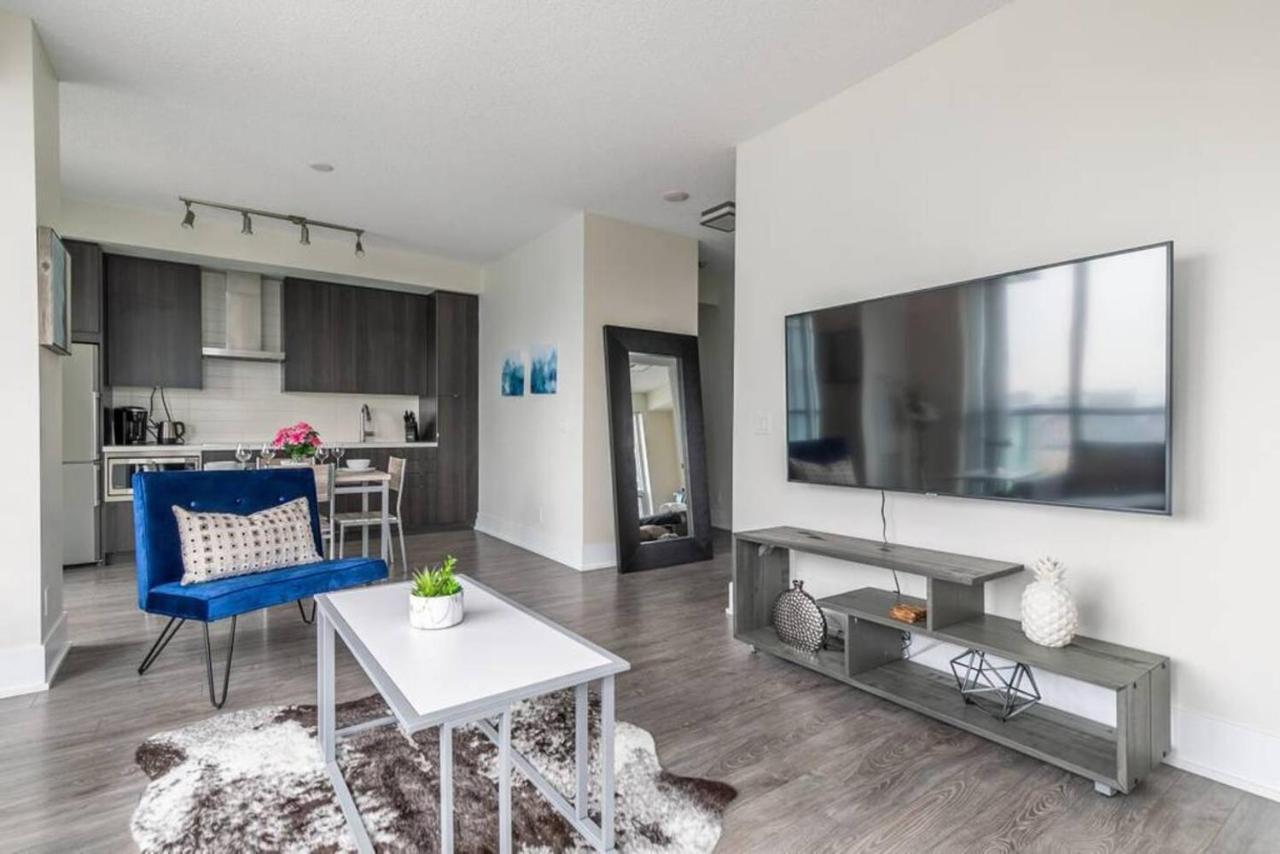 Villa Stunning Views Of Downtown - Luxury High Rise With King Bed! à Toronto Extérieur photo