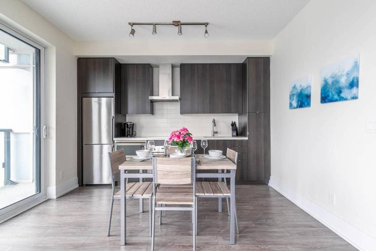 Villa Stunning Views Of Downtown - Luxury High Rise With King Bed! à Toronto Extérieur photo